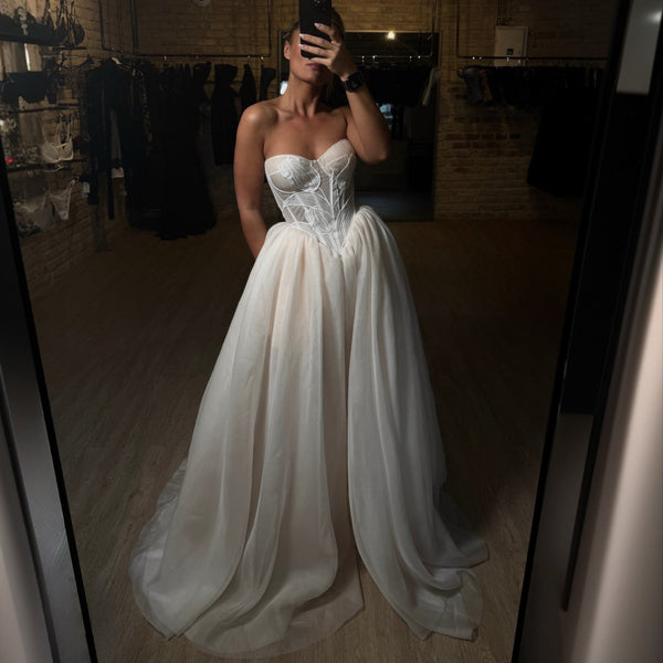 "Princess" suknelės