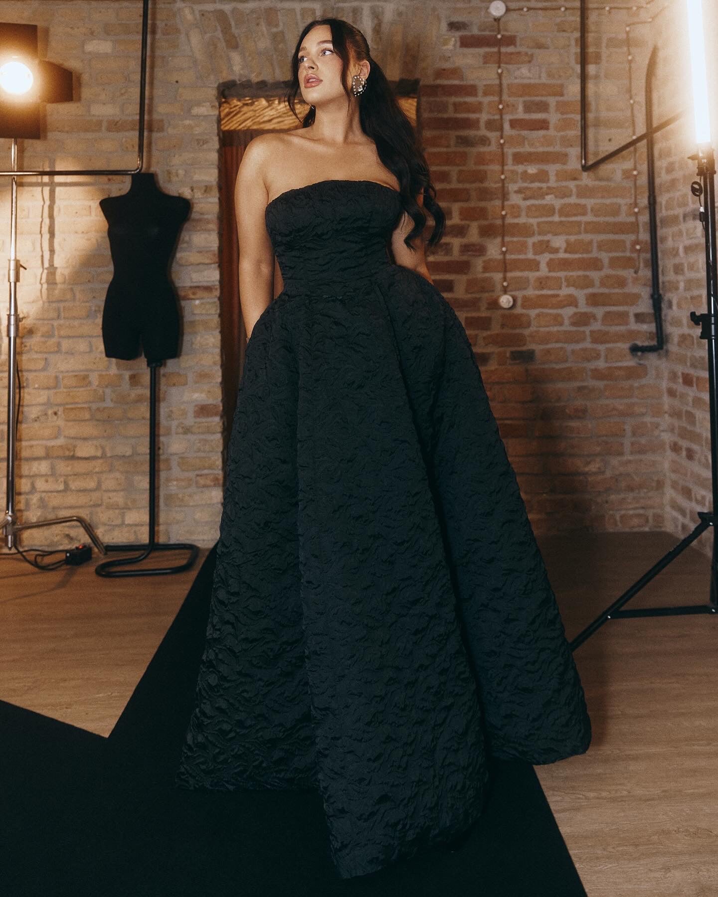 Maxi suknelė (lamdyta)